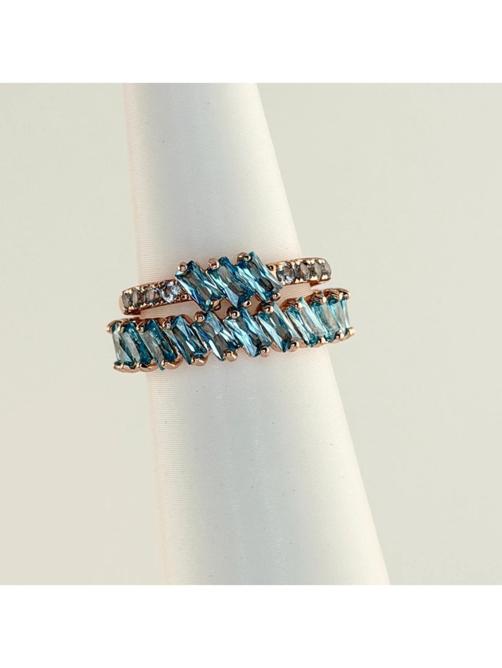 Bomb Party Sz 5 "Feeling Like A Princess" Aquamarine Rose Gold RBP5852 Retro